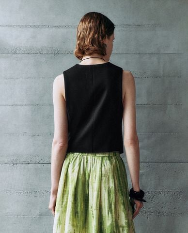  URBAN REVIVO - Áo khoác gilet nữ cổ V thanh lịch 