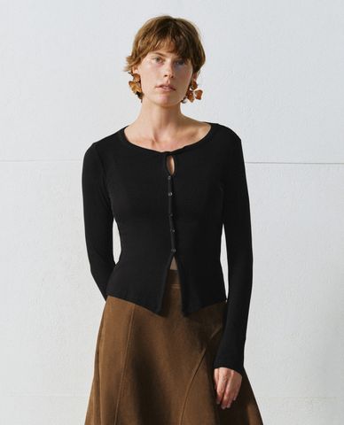  URBAN REVIVO - Áo khoác cardigan nữ cổ tròn tay dài phối nút 