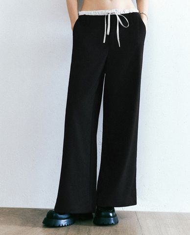  URBAN REVIVO - Quần nữ ống rộng lưng thun phối dây rút 