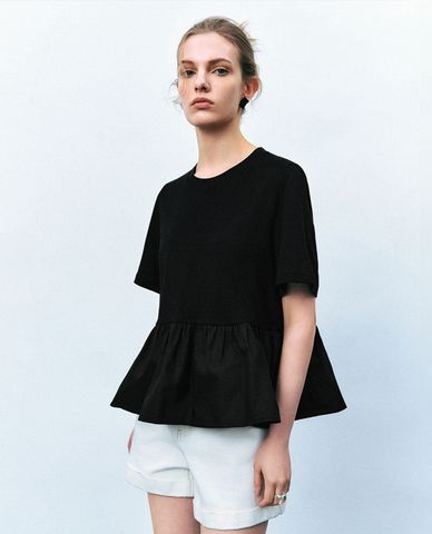  URBAN REVIVO - Áo kiểu nữ cổ tròn tay ngắn dáng xoè 