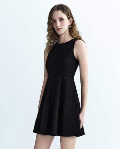 URBAN REVIVO - Đầm sát nách mini cổ tròn A-Line 