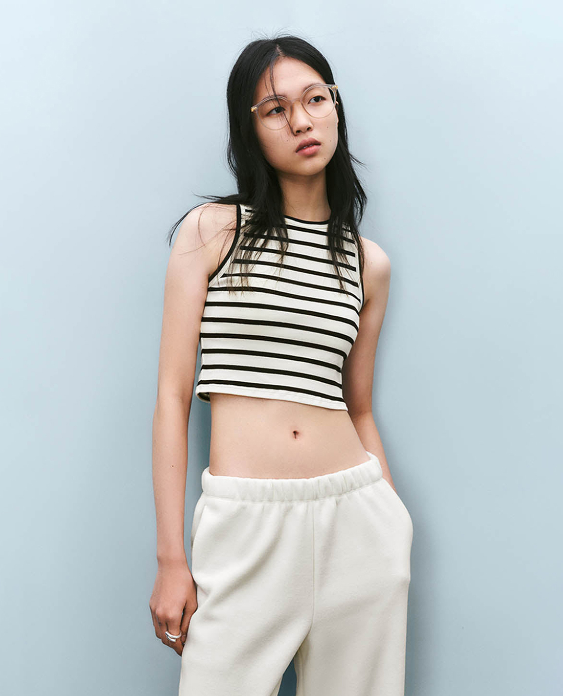 URBAN REVIVO - Áo croptop nữ cổ tròn phom ôm