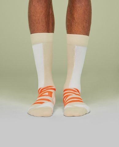  ON RUNNING - Vớ nam cổ cao Performance 