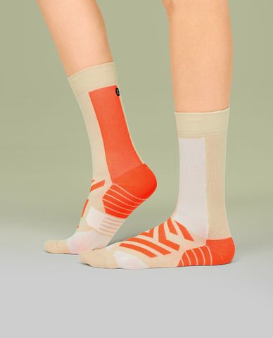  ON RUNNING - Vớ nữ cổ cao Performance 