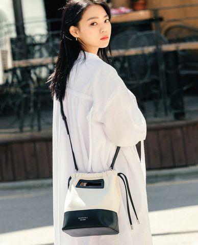  Marhen.J - Túi rút dây nữ Garden 