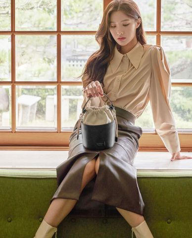  Marhen.J - Túi rút dây nữ Roa 