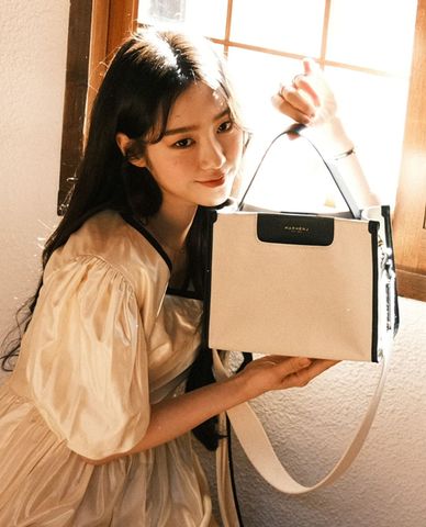  Marhen.J - Túi đeo vai nữ vải bố dáng vuông Jay 