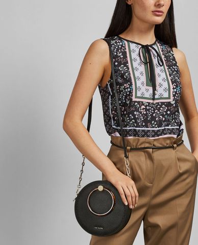  TED BAKER - Túi đeo chéo nữ hình hộp tròn Black Acantha 