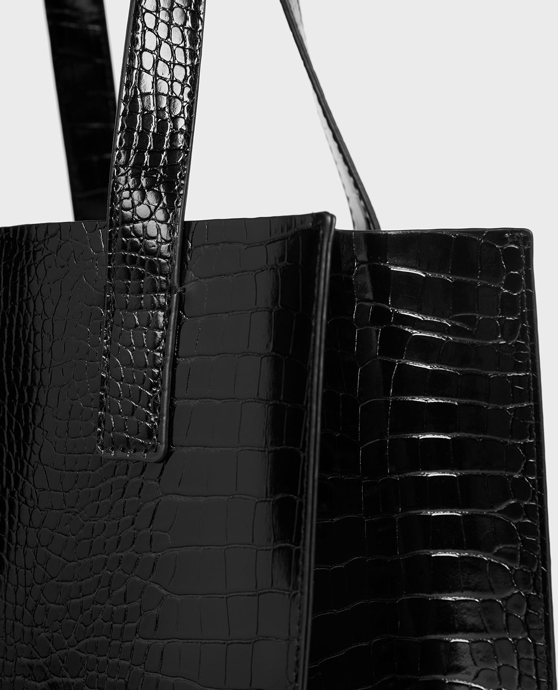 TED BAKER - Túi tote nữ phom vuông Reptcon Ted Baker - Túi Tote Nữ Phom Vuông Reptcon