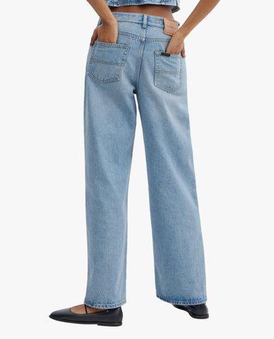  COACH - Quần jeans nữ ống đứng phối túi thời trang 