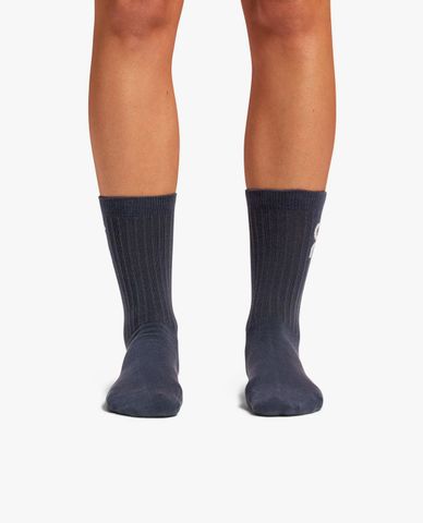  ON RUNNING - Set 3 vớ unisex cổ cao hiện đại 