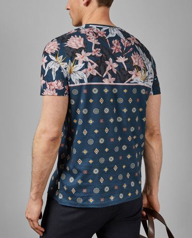  TED BAKER - Áo thun nam cổ tròn Lyme 