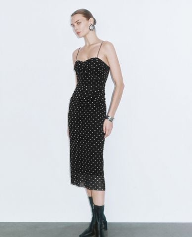  URBAN REVIVO - Đầm hai dây midi hở lưng cúp ngực Cami Dot 