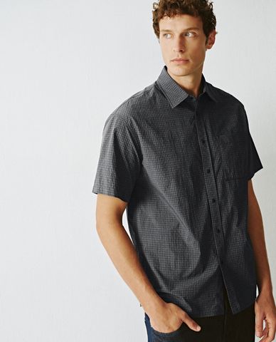  URBAN REVIVO - Áo sơ mi nam kẻ caro thời trang 