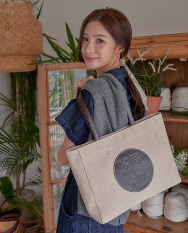  Marhen.J - Túi đeo vai nữ phom chữ nhật Bono Leblanc 