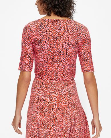  TED BAKER - Áo thun nữ ngắn tay cổ thuyền Willew Fitted Printed 