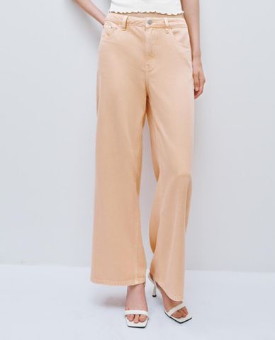  URBAN REVIVO - Quần jeans nữ ống rộng thời thượng 