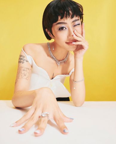  CECI - Nhẫn nữ dáng hở đính đá chéo độc đáo 