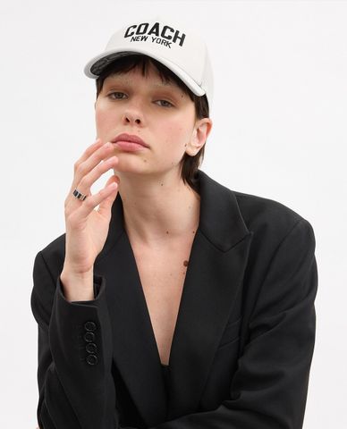  COACH - Nón bóng chày nữ cá tính Trucker 