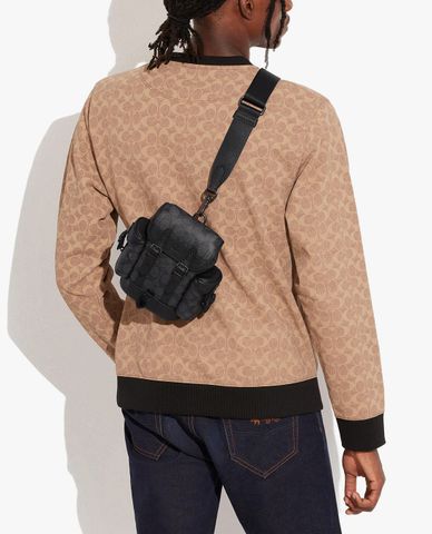  COACH - Túi đeo chéo nam nắp gập dáng balo trẻ trung 