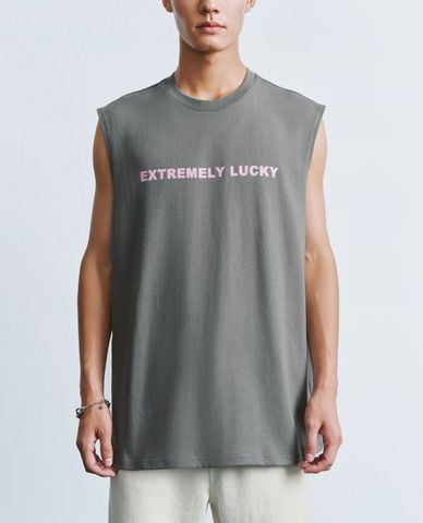  URBAN REVIVO - Áo ba lỗ nam cổ tròn phối hình in trẻ trung Letter 