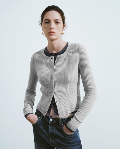  URBAN REVIVO - Áo khoác cardigan nữ cổ tròn tay dài hiện đại 