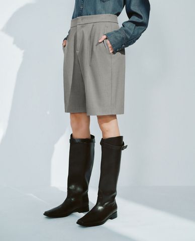  URBAN REVIVO - Quần short nữ ngang gối hiện đại 