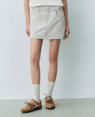  URBAN REVIVO - Chân váy denim mini thời trang 