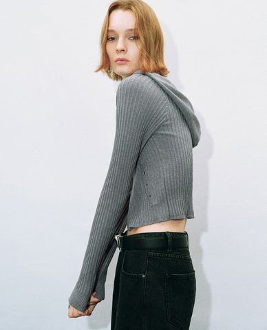  URBAN REVIVO - Áo khoác cardigan nữ phom croptop Zipper Front 