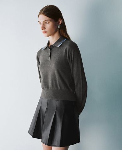  URBAN REVIVO - Áo dệt kim nữ cổ bẻ tay dài phối nút Straight 