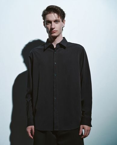  URBAN REVIVO - Áo sơ mi nam cổ bẻ tay dài Button Up Loose 