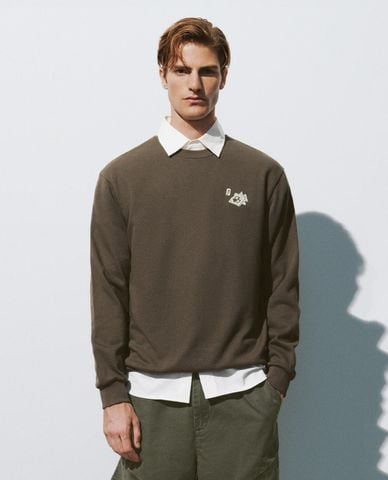  URBAN REVIVO - Áo sweatshirt nam cổ tròn tay dài Graphic 