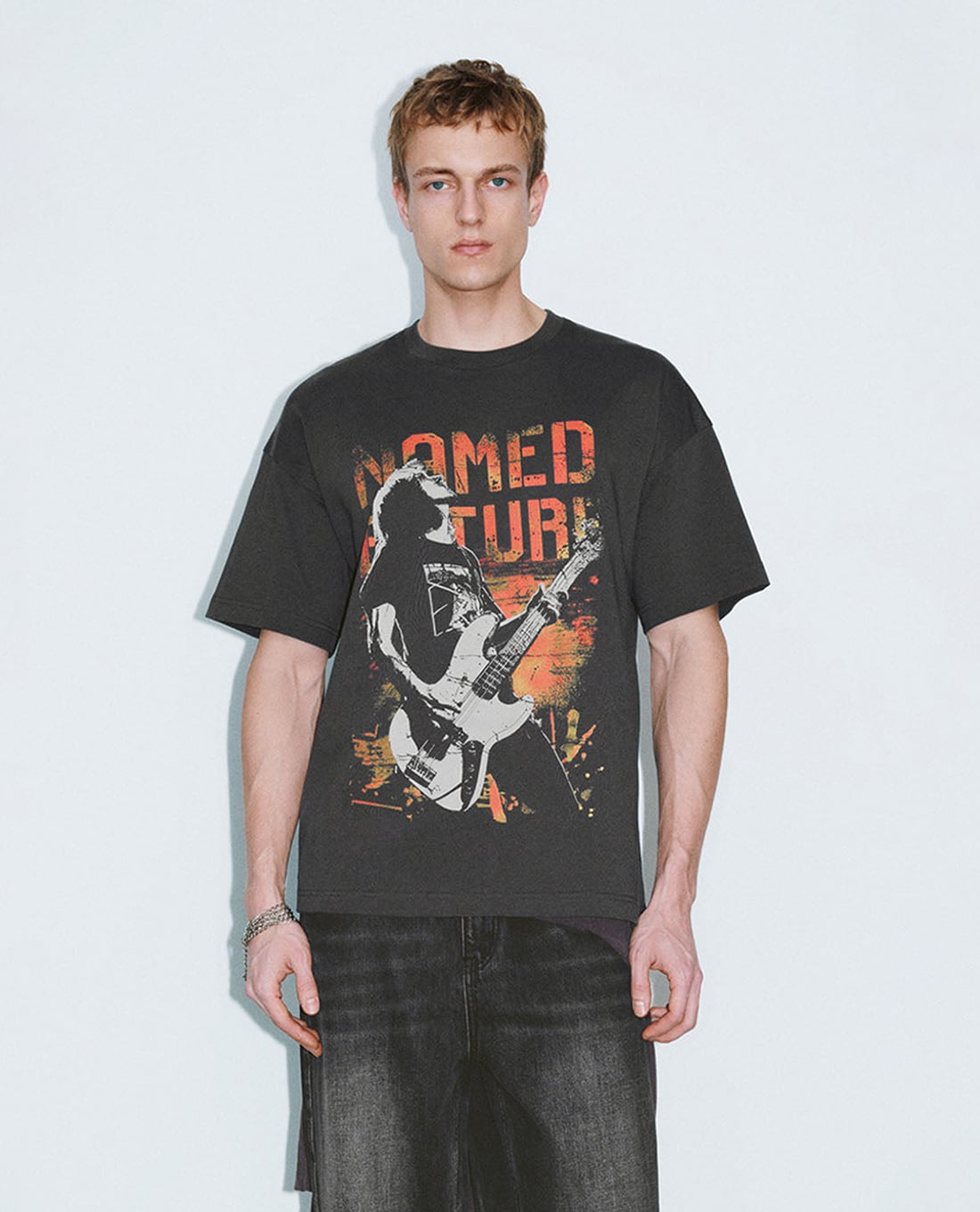 URBAN REVIVO - Áo thun nam cổ tròn tay ngắn