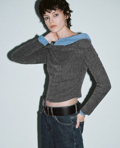  URBAN REVIVO - Áo trễ vai nữ tay dài hiện đại 