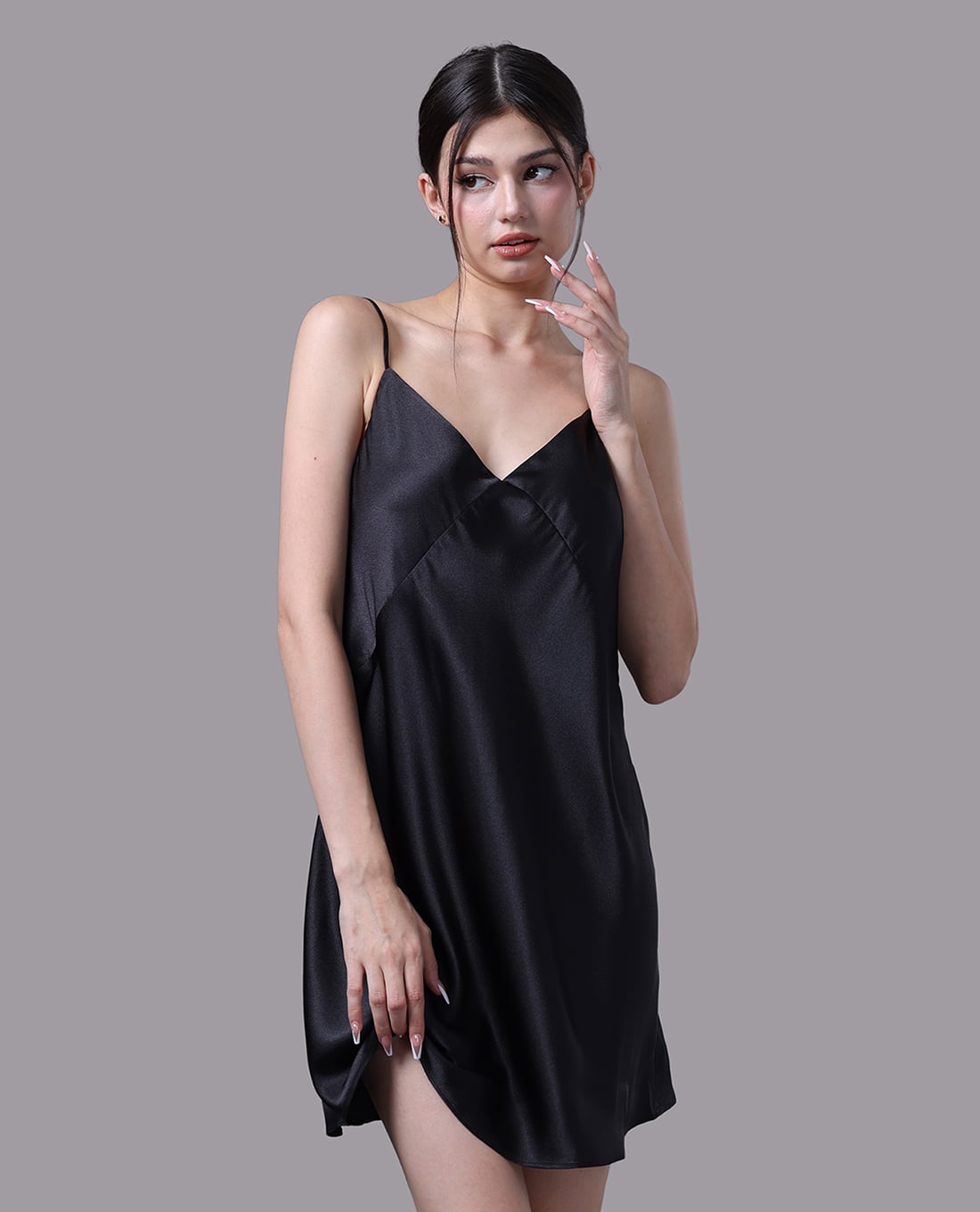 VERA - Đầm ngắn mặc nhà satin trơn