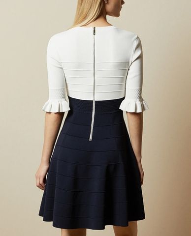  TED BAKER - Đầm mini chữ A cổ tròn tay lở phối bèo Dyana 