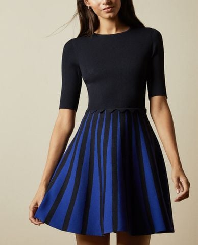  TED BAKER - Đầm mini tay ngắn cổ tròn Salyee 