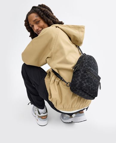  COACH - Túi đeo chéo nam phom chữ nhật monogram Charter 