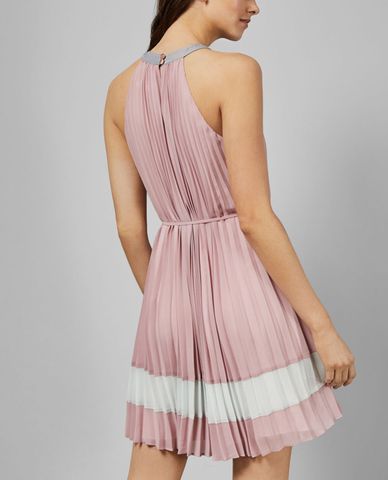  TED BAKER - Đầm suông mini xếp ly sát nách cổ yếm Lellian 