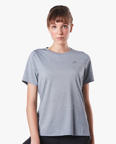  SKECHERS - Áo thun thể thao nữ phom suông tay ngắn Running 