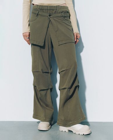  URBAN REVIVO - Quần jeans nữ ống rộng lưng thun cá tính 2 In 1 Loose 