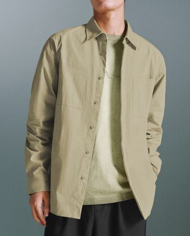  URBAN REVIVO - Áo sơ mi nam cổ bẻ tay dài Button Up 