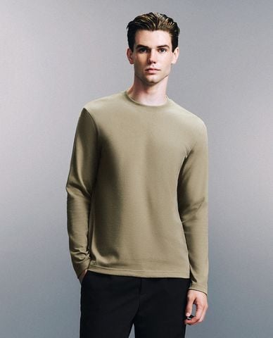  URBAN REVIVO - Áo thun nam cổ tròn tay dài 