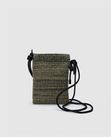  URBAN REVIVO - Túi đeo chéo nam phom chữ nhật 