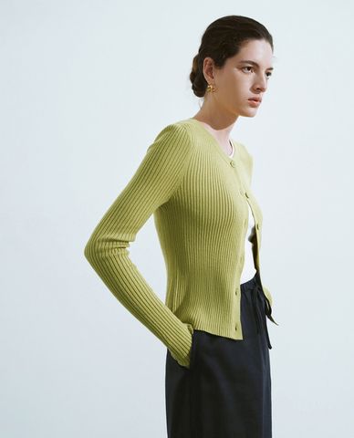 URBAN REVIVO - Áo khoác cardigan nữ cổ tròn tay dài hiện đại 