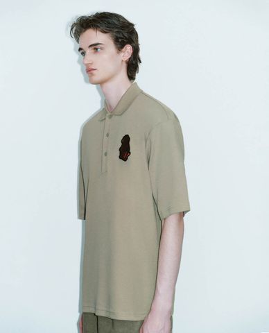  URBAN REVIVO - Áo polo nam cổ bẻ tay ngắn Cartoon Embossed Loose 