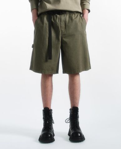  URBAN REVIVO - Quần short nam ống rộng lưng thun Leisure 