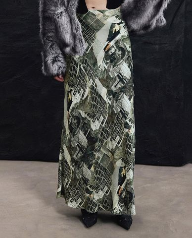  URBAN REVIVO - Chân váy xếp li midi lưng cao Mash Up 