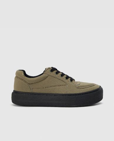  URBAN REVIVO - Giày sneakers nam cổ thấp Round Toe 