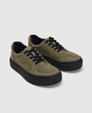  URBAN REVIVO - Giày sneakers nam cổ thấp Round Toe 